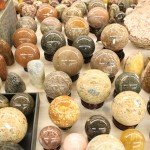Globe Polished Stones